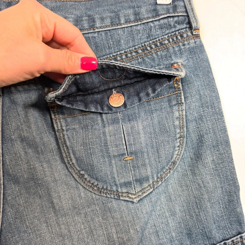 Old Navy Denim Shorts Womens 8 Blue‎ Mid-Rise Y2K Minimalist Coastal Festival